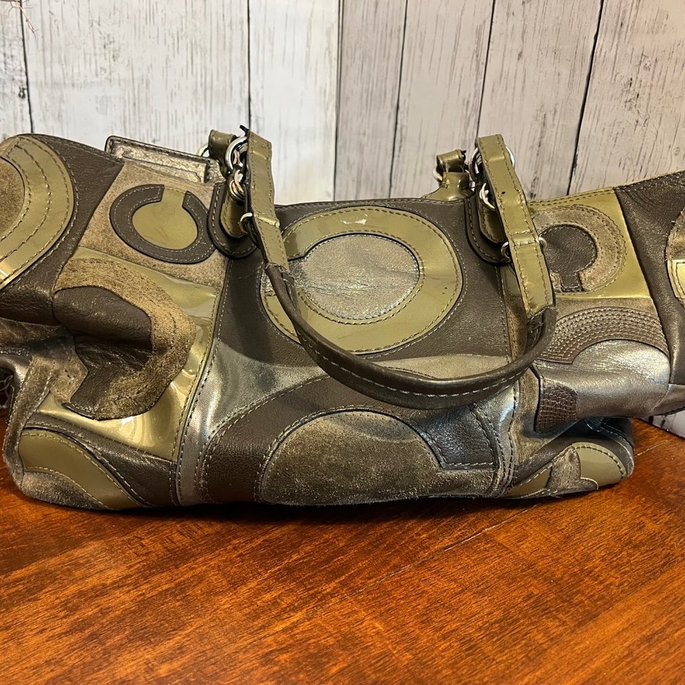 Coach Purse - Picture 7 of 9